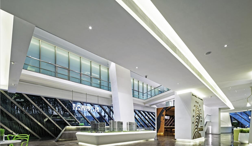 杜柏均获奖作品《南京证大大拇指广场售楼中心室内设计》2