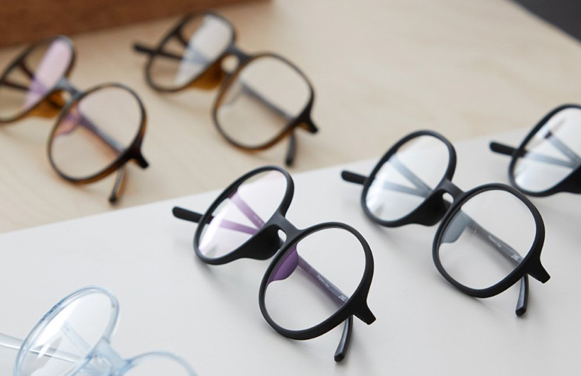 JINS最新设计师联名 融入身姿的眼镜